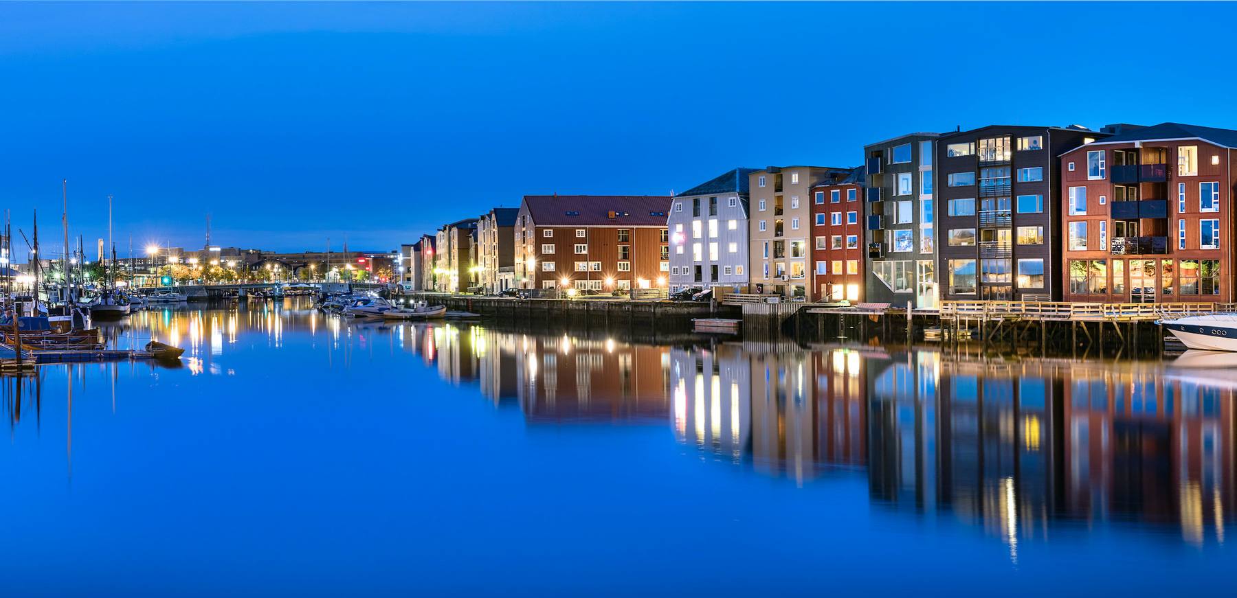 Bryggene langs Nidelva i Trondheim